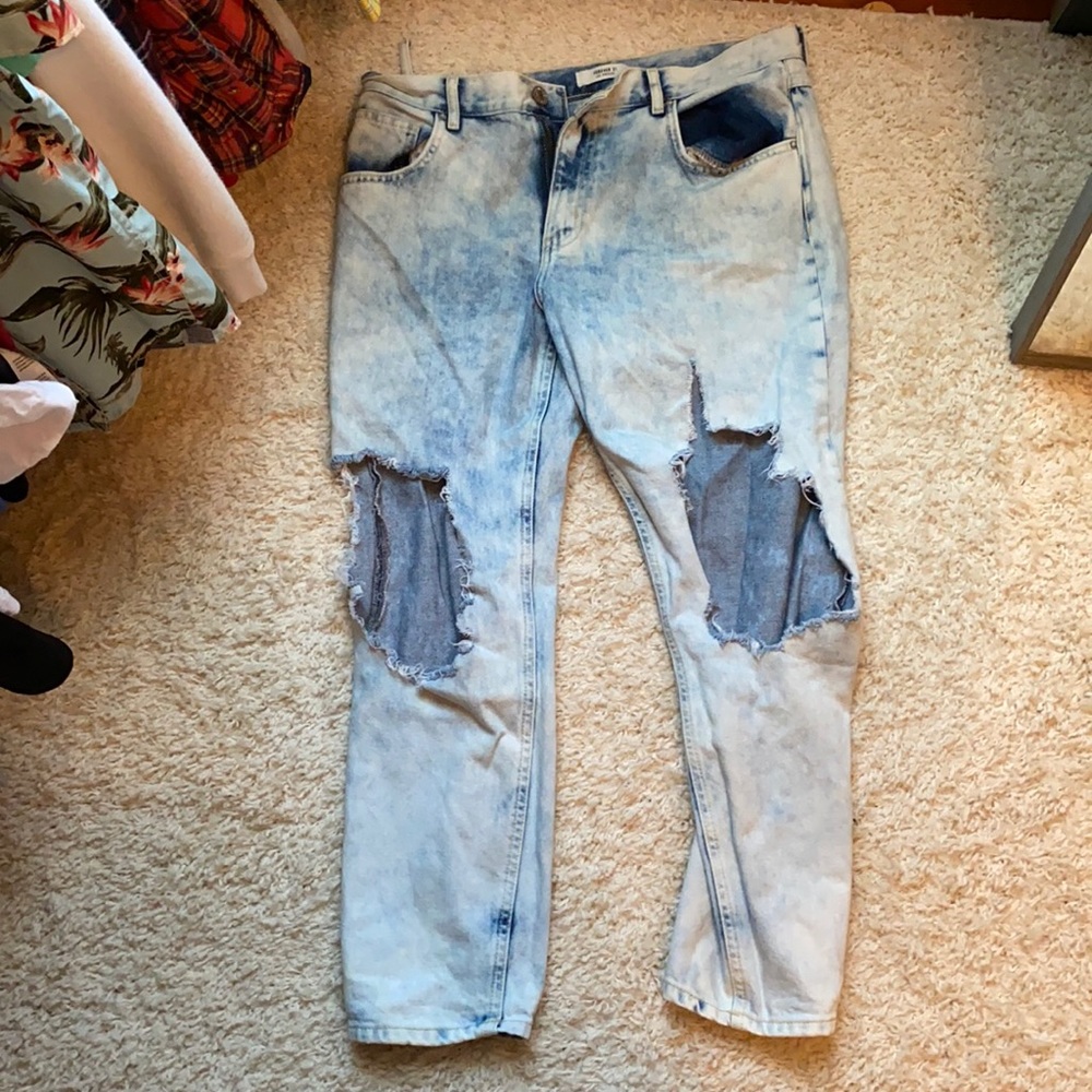 Ripped jeans